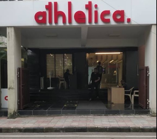 Athletica Fitness Entrance